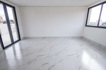 Apartamento à venda com 180m², 3 quartos e 4 vagas Apartamento à venda com 180m², 3 quartos e 4 vagasCobertura - Sala