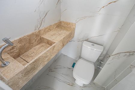 Apartamento à venda com 180m², 3 quartos e 4 vagas Apartamento à venda com 180m², 3 quartos e 4 vagasCobertura - Lavabo