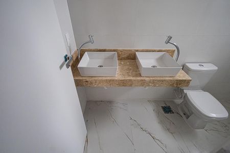 Apartamento à venda com 180m², 3 quartos e 4 vagas Apartamento à venda com 180m², 3 quartos e 4 vagasBanheiro - Quarto 1