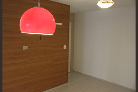 Apartamento à venda com 68m², 2 quartos e 1 vagaSala