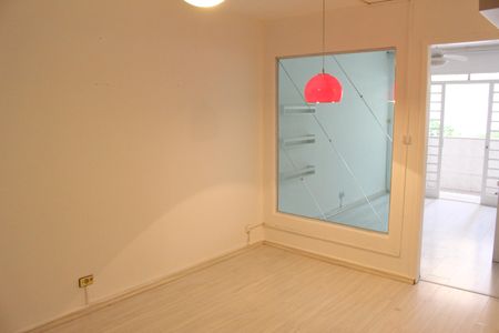 Apartamento à venda com 68m², 2 quartos e 1 vagaSala