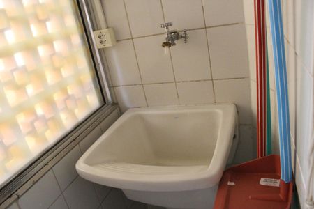 Apartamento à venda com 68m², 2 quartos e 1 vagaÁrea de Serviço