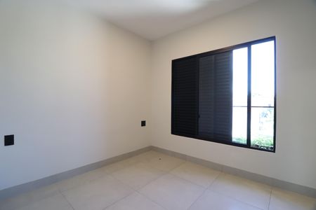Casa para alugar com 85m², 2 quartos e 3 vagas Suíte 1