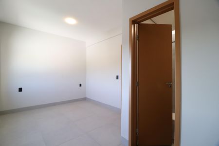 Casa para alugar com 85m², 2 quartos e 3 vagasSuíte 2
