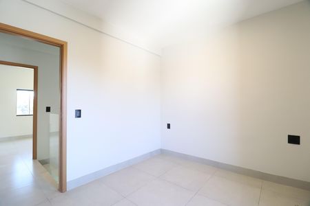 Casa para alugar com 85m², 2 quartos e 3 vagasSuíte 1