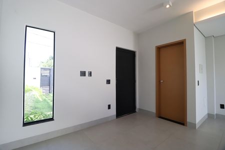 Casa para alugar com 85m², 2 quartos e 3 vagasSala