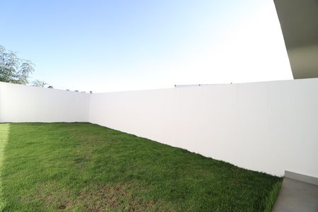 Casa para alugar com 85m², 2 quartos e 3 vagasQuintal
