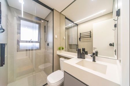 Apartamento para alugar com 112m², 3 quartos e 2 vagas Apartamento para alugar com 112m², 3 quartos e 2 vagasBanheiro do Quarto 1