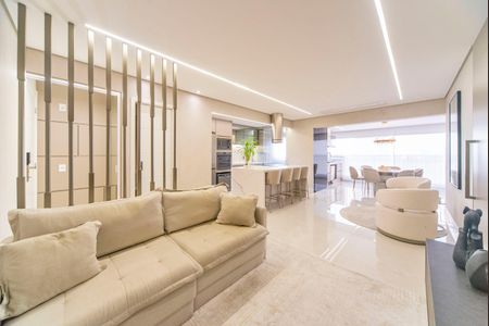 Apartamento para alugar com 112m², 3 quartos e 2 vagas Apartamento para alugar com 112m², 3 quartos e 2 vagasSala