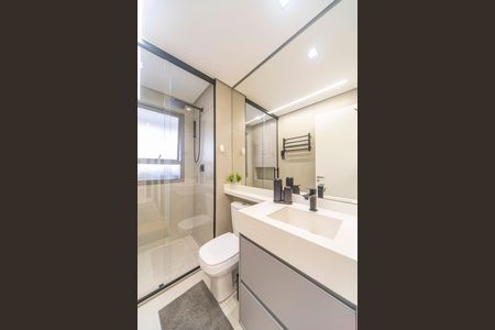 Apartamento para alugar com 112m², 3 quartos e 2 vagas Apartamento para alugar com 112m², 3 quartos e 2 vagasBanhiro do Quarto 1