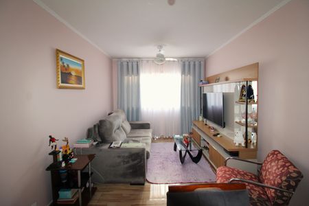 Apartamento à venda com 74m², 2 quartos e 1 vagaSala