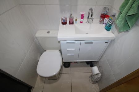 Apartamento à venda com 74m², 2 quartos e 1 vagaBanheiro