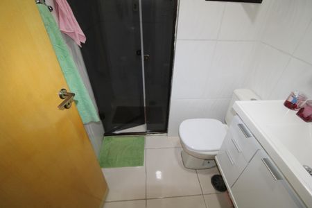 Apartamento à venda com 74m², 2 quartos e 1 vagaBanheiro