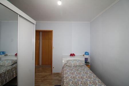 Apartamento à venda com 74m², 2 quartos e 1 vagaQuarto 3