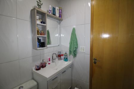 Apartamento à venda com 74m², 2 quartos e 1 vagaBanheiro