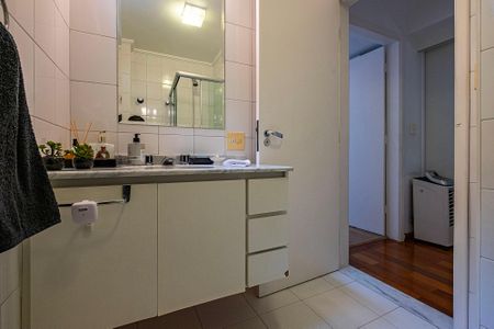 Apartamento para alugar com 115m², 2 quartos e 1 vagaSuíte Banheiro