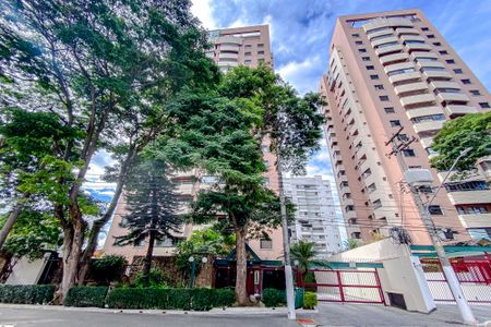 Apartamento para alugar com 125m², 3 quartos e 2 vagasFachada