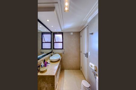 Apartamento para alugar com 125m², 3 quartos e 2 vagasBanheiro da Suíte 2