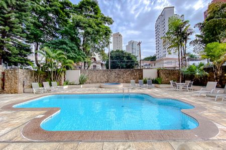 Apartamento para alugar com 125m², 3 quartos e 2 vagasÁrea comum - Piscina