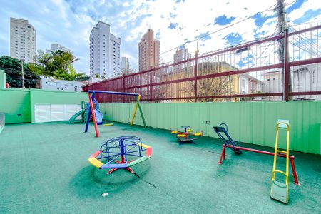 Apartamento para alugar com 125m², 3 quartos e 2 vagasÁrea comum - Playground