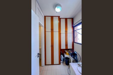 Apartamento para alugar com 125m², 3 quartos e 2 vagasQuarto de Serviço