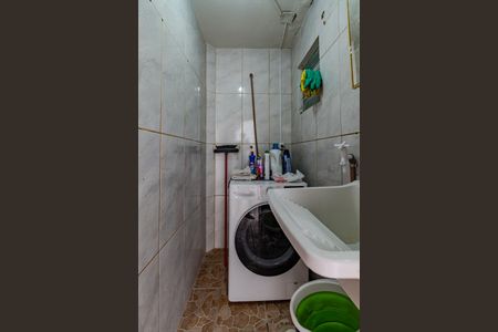 Casa à venda com 170m², 2 quartos e 2 vagasÁrea de Serviço