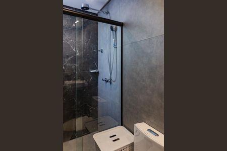 Casa à venda com 170m², 2 quartos e 2 vagasBanheiro Suíte