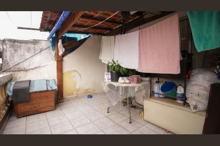 Casa à venda com 250m², 4 quartos e 1 vaga Casa à venda com 250m², 4 quartos e 1 vagaÁrea comum