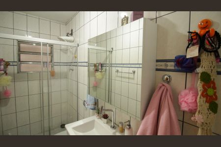 Casa à venda com 250m², 4 quartos e 1 vaga Casa à venda com 250m², 4 quartos e 1 vagaBanheiro Social 2