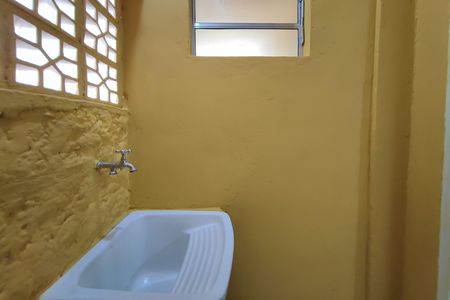 Casa para alugar com 60m², 1 quarto e 1 vagaÁrea de Serviço