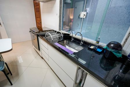 Casa de condomínio à venda com 115m², 3 quartos e 2 vagas Casa de condomínio à venda com 115m², 3 quartos e 2 vagasCozinha