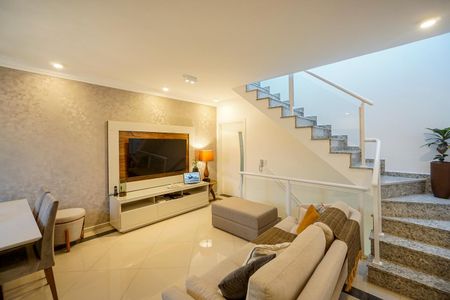 Casa de condomínio à venda com 115m², 3 quartos e 2 vagas Casa de condomínio à venda com 115m², 3 quartos e 2 vagasSala