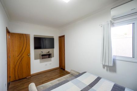 Casa de condomínio à venda com 115m², 3 quartos e 2 vagas Casa de condomínio à venda com 115m², 3 quartos e 2 vagasSuíte