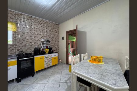 Casa à venda com 33m², 3 quartos e 1 vaga Casa à venda com 33m², 3 quartos e 1 vagaCozinha