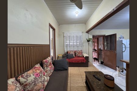 Casa à venda com 33m², 3 quartos e 1 vaga Casa à venda com 33m², 3 quartos e 1 vagaSala