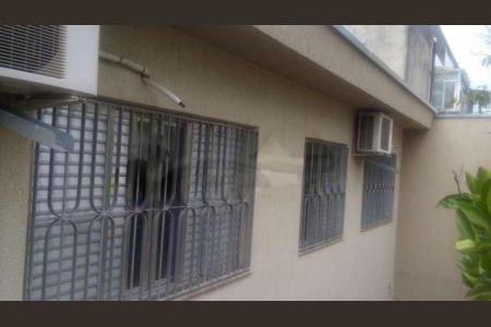 Casa à venda com 340m², 4 quartos e 3 vagas