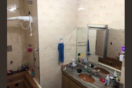 Casa à venda com 340m², 4 quartos e 3 vagas