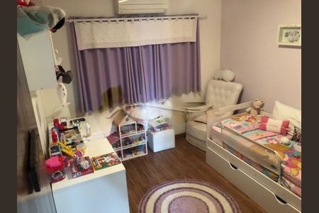 Casa à venda com 4 quartos, 340m² em Ipiranga, São Paulo