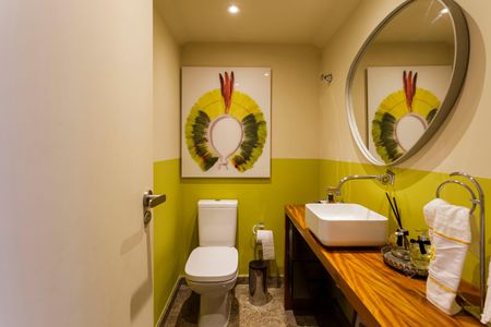 Apartamento à venda com 203m², 3 quartos e 3 vagasLavabo