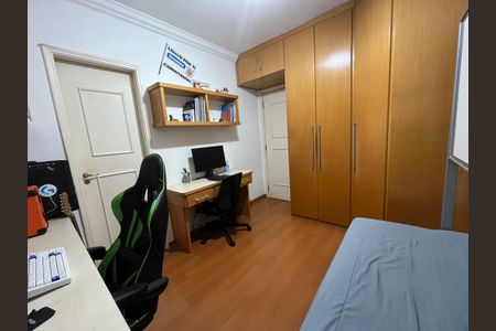 Apartamento à venda com 118m², 3 quartos e 2 vagas Apartamento à venda com 118m², 3 quartos e 2 vagasQuarto Suíte 2