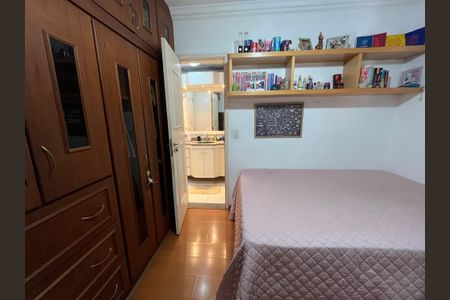 Apartamento à venda com 118m², 3 quartos e 2 vagas Apartamento à venda com 118m², 3 quartos e 2 vagasQuarto Suíte 3