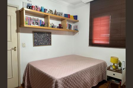 Apartamento à venda com 118m², 3 quartos e 2 vagas Apartamento à venda com 118m², 3 quartos e 2 vagasQuarto Suíte 3