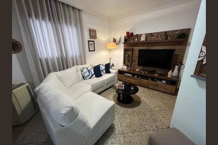 Apartamento à venda com 118m², 3 quartos e 2 vagas Apartamento à venda com 118m², 3 quartos e 2 vagasSala