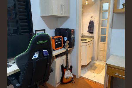 Apartamento à venda com 118m², 3 quartos e 2 vagas Apartamento à venda com 118m², 3 quartos e 2 vagasQuarto Suíte 2