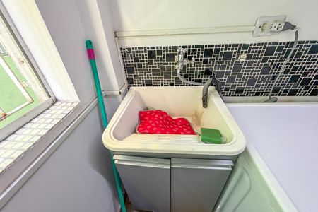 Apartamento à venda com 35m², 1 quarto e 1 vaga Apartamento à venda com 35m², 1 quarto e 1 vagaCozinha e Área de Serviço