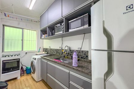 Apartamento à venda com 35m², 1 quarto e 1 vaga Apartamento à venda com 35m², 1 quarto e 1 vagaCozinha e Área de Serviço