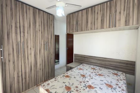 Apartamento para alugar com 75m², 2 quartos e 1 vaga Suíte