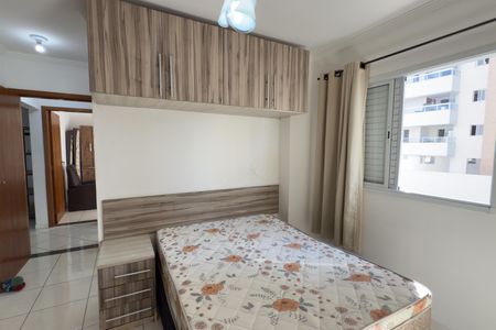 Apartamento para alugar com 75m², 2 quartos e 1 vaga Suíte