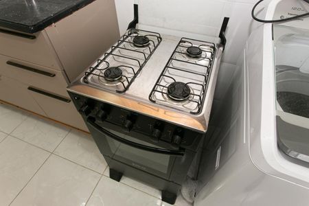 Apartamento à venda com 50m², 2 quartos e 1 vagaCozinha - Fogão