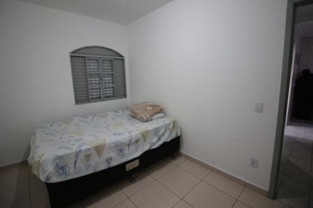 Casa à venda com 176m², 3 quartos e 2 vagasQuarto 3